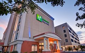 Holiday Inn Express Boston By Ihg